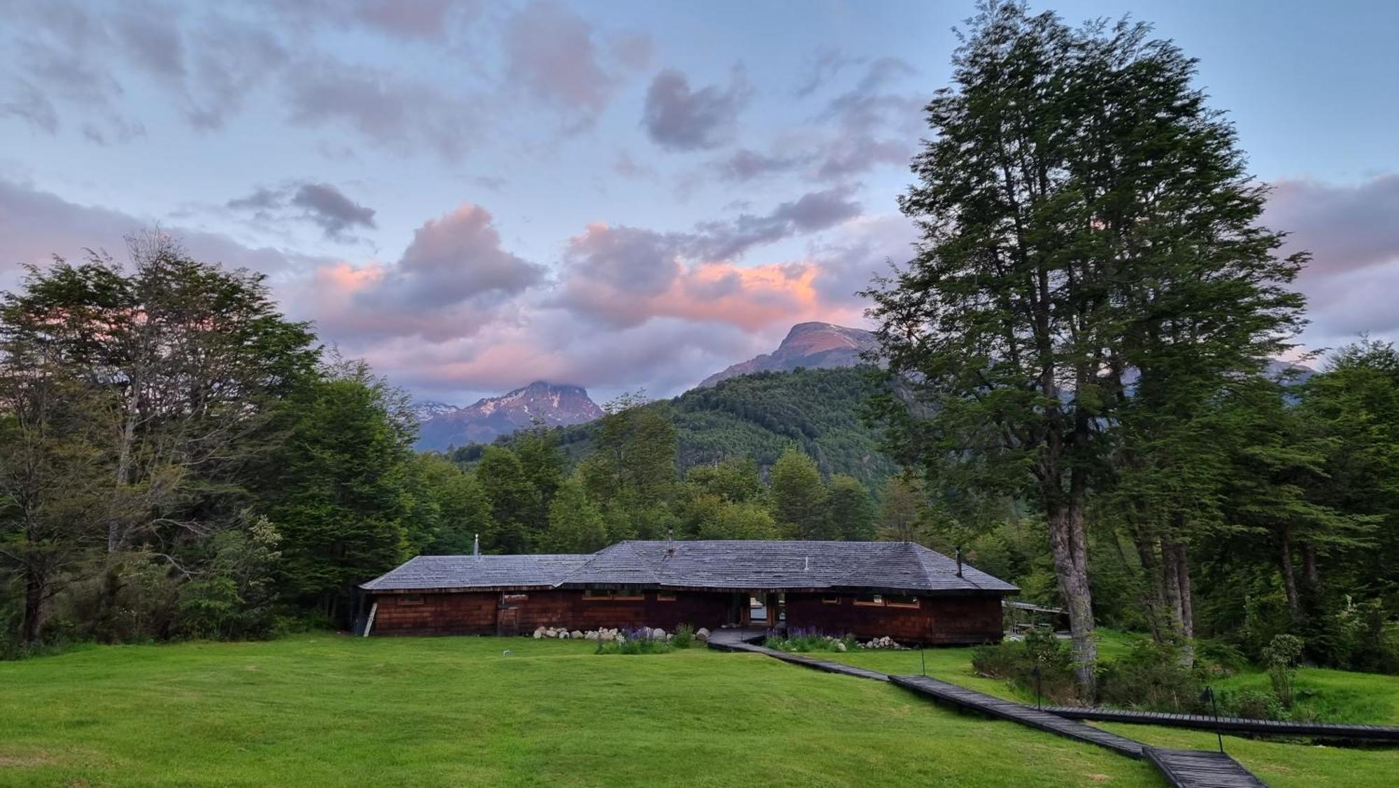 Peuma Lodge Patagonia Futaleufú Exterior foto